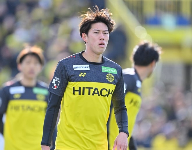 【川崎はなぜ柏に苦戦したのか。戦術的駆け引きを探る(1)】小泉佳穂、渡井理己を中心に“つきにくい状況”を川崎に提示。その中で先制するも、交代策が“変化”をもたらし失点にの画像052