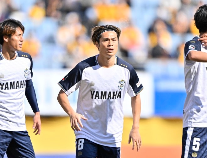 【試合アルバム】「ベガルタ仙台―ジュビロ磐田」J1昇格のライバルを敵地で撃破！ クルークス、植村洋斗、佐藤凌我の3ゴールで劇的白星(3)「中地拓也 撮影写真」の画像019