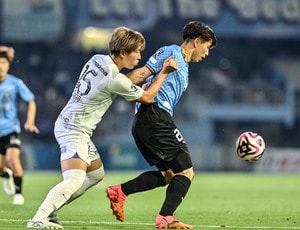 【J1川崎、内容好転と連続引き分けという成長と課題の中で(1)】FWの使い方と使われ方。遠野大弥が「前に強い選手がいる」と語る良さと、山田の「起点になるだけじゃなくて」の課題の画像