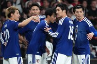 英ロンドン駐在記者が徹底分析｢日本代表はなぜイングランドを“完全制圧”できたのか？｣(2)英メディアが“ダークホース”認定！三笘薫が語る｢痛い目に遭う｣危機感と夢を現実にする宿題