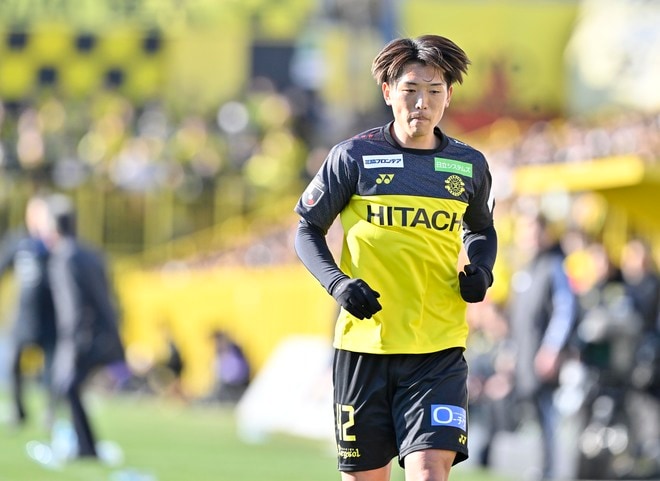 【試合アルバム】柏レイソルのプレー写真99枚！「柏レイソルー川崎フロンターレ」の画像075