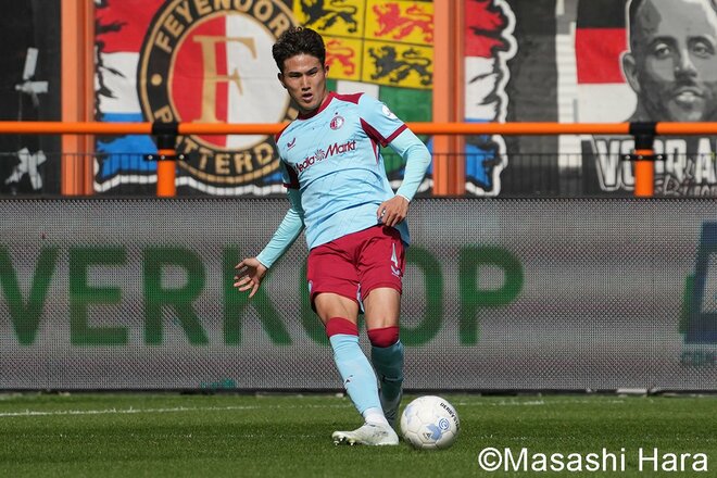 フェイエノールト上田綺世＆渡辺剛を現地撮影！オランダ日本人コンビの代表ウィーク明けの一戦は!? 揃ってフル出場して奮闘するも…【フォーレンダムvsフェイエノールト】激闘PHOTOギャラリーの画像003