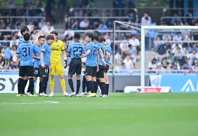 【試合アルバム】ホームで2連勝した川崎フロンターレでのC大阪戦でのプレー写真70枚！「川崎フロンターレーセレッソ大阪」の画像006