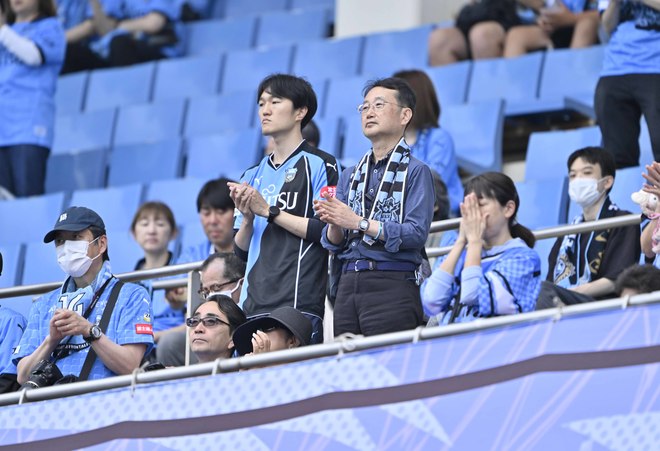 【サポーターアルバム(2)】G大阪戦の執念の同点弾導いた川崎フロンターレのサポーター写真94枚！ Gゾーンからメインスタンドまで撮影「川崎フロンターレーガンバ大阪(2)」の画像024