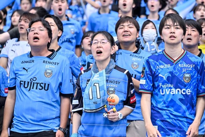 【サポーターアルバム(1)】ホーム4連戦の最終戦を戦った川崎フロンターレのサポーター写真99枚！ 2万1440人が駆け付け最高の雰囲気作る「川崎フロンターレーガンバ大阪(1)」の画像013