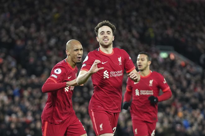 「後ろに目がついている」リバプールFWディオゴ・ジョッタのゴールが凄い!サッカー日本代表・南野拓実が出場のレスター戦で決まった「圧巻の決勝ゴール」とは?【動画】の画像