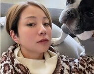 ｢花束かつぐ旦那様もステキ｣サッカー日本代表・堂安律の美人妻、1年前のウエディングショットが美しい！水上ボートに乗る2ショットも公開の画像