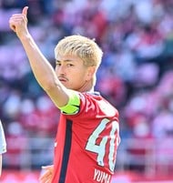 【鹿島アントラーズ】三竿健斗の交代後に2失点で「求められるフィルター役」  レネ・ヴァイラー監督は「意見には賛同できない」と反論も「持ち上がる背番号6の起用法」の画像