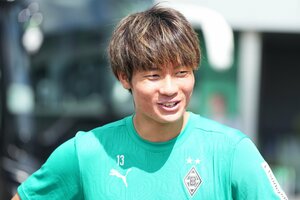 1トップを任せられる｢第二の釜本邦茂｣候補、冬の欧州移籍は関根大輝と｢広島のタフガイ｣、注目は｢J2レッドブル大宮｣【日本サッカー｢2024総決算｣と｢2025大展望｣の激論】(11)の画像