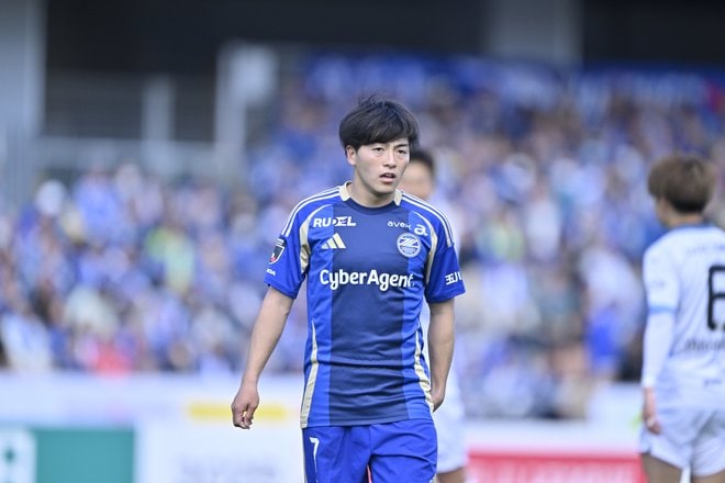 2位・町田と3位・川崎の上位対決。守備に持ち味持つチームの激突も、2得点ずつの白熱の展開に【試合アルバム】「町田ゼルビア―川崎フロンターレ」の画像012