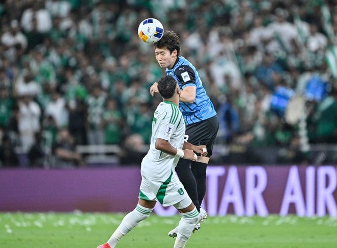 【川崎フロンターレアルバム】ACLE決勝で無念の負傷交代した三浦颯太の写真31枚！ 出場を続けた気迫の左SBのピッチ内外の姿「アル・アハリー川崎フロンターレ」の画像028