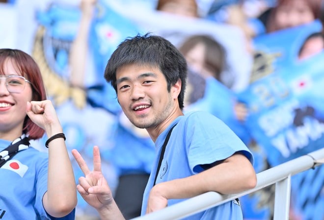 【サポーターアルバム(1)】3得点勝利でクラブ初アジア・ファイナリスト！ ACLE準決勝に駆け付けた川崎サポーターの現地撮影70枚！「川崎フロンターレ―アル・ナスル」の画像066