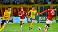 【J1分析】スーパーゴールのMF明本考浩「できることはあるはず」【浦和・中断明けの敗戦…監督と選手の苦悩(2)】の画像