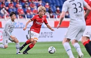 【J1分析】浦和が福岡に完勝(1)小泉のJ1初得点はスーパーゴール!江坂任加入も「歓迎」の画像