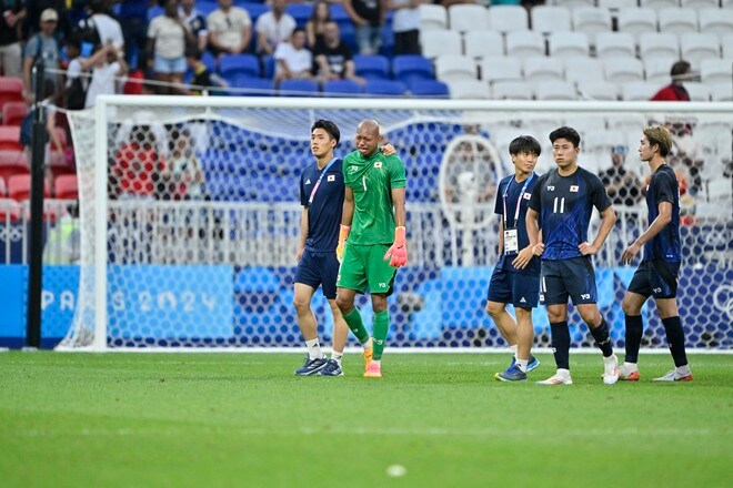 【パリ五輪・現地撮】U２３サッカー日本代表、スペイン戦の激闘フォトレポート……準々決勝で敗退した大岩ジャパン。涙と悔しさのリヨンのピッチ上の画像018