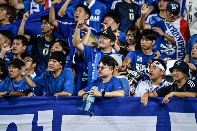 【サポーターアルバム】サッカー日本代表の韓国戦勝利を支えたサポーター写真95枚！ 韓国・龍仁に駆け付けた熱い声援ショット「日本代表ー韓国代表」の画像044
