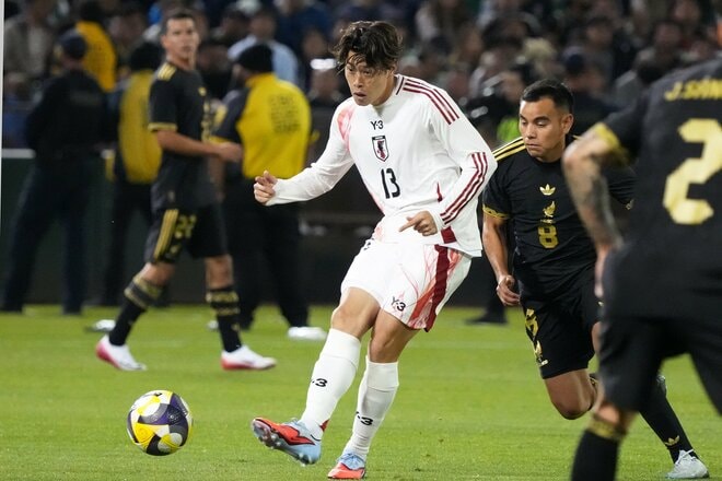 三笘薫との連携から久保建英がシュート、完璧な崩しから南野拓実がボレーも…スコアレスドロー！｢これまでとは違った強度の高い戦いができた｣と森保一監督が収穫を口にしたアメリカ遠征初戦【日本代表vsメキシコ代表】激闘PHOTOギャラリーの画像024