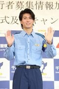 【画像23枚】中村敬斗の警官姿に｢カッコいい｣大歓声！千葉県警｢闇バイト防止｣イベント密着(2)革靴で神技リフティング！悩める中学生へ世界基準のアドバイスもの画像015