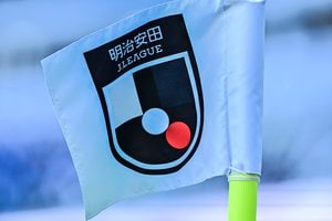 「今日の晩酌にします」Jリーグ公式の“鳥肌が止まらない”名実況特集が面白い！「現地観戦では味わえない、また違った面白さ」「“川島が止めた！”の安心感よ」などの声の画像