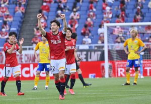 手本とすべき元日本代表MFや外国人選手たち【日本サッカーのヘディング改善は「ワールドカップ優勝」への道】(3)の画像
