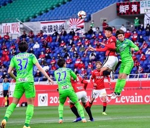 大住良之の「この世界のコーナーエリアから」連載第61回「サッカーからヘディングがなくなったら」(2) ヘディングがシェフィールドで生まれた理由の画像