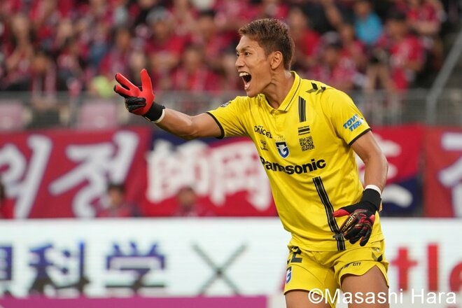 ｢自分のせいで勝ち点2を失った｣崩れ落ちた18歳FW、顔をおおう期待の星に“鹿島らしさ”を見せた｢背番号40｣エースと濃野公人、涙を拭いた徳田誉｢新たな決意｣【鹿島アントラーズvsガンバ大阪】激闘PHOTOギャラリーの画像006