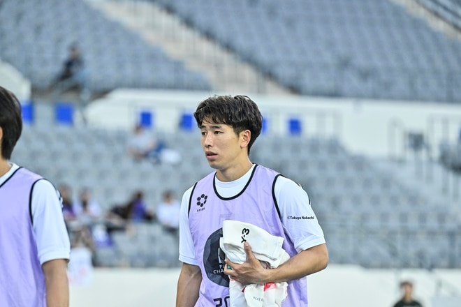 【山田新アルバム】川崎フロンターレFW山田新の中国戦での写真19枚！ 日本代表2ndユニフォームを着用した貴重姿「日本代表ー中国代表」の画像008