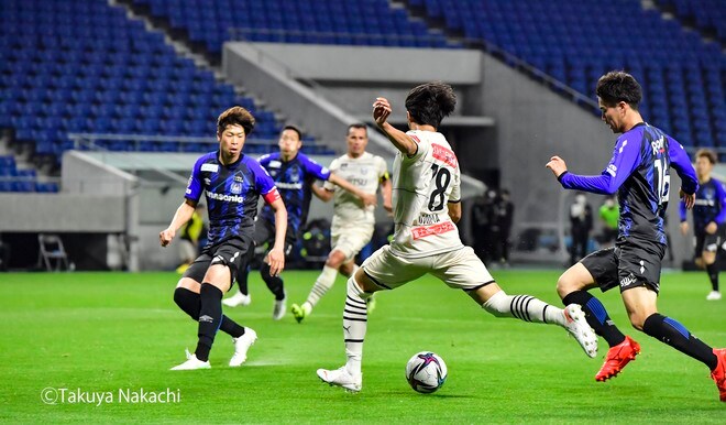 川崎、G大阪粉砕!(2)相手の裏を一発で突いた「川崎らしからぬ速攻」の画像