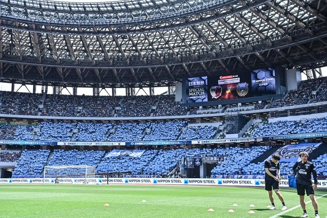 【サポーターアルバム】国立競技場を青く染め上げた川崎フロンターレのサポーター写真81枚！ ACLE準優勝後初の国内試合「鹿島アントラーズー川崎フロンターレ」の画像049