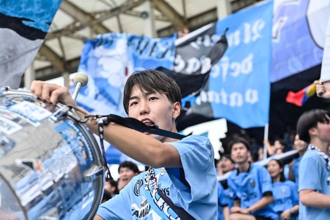【サポーターアルバム(2)】G大阪戦の執念の同点弾導いた川崎フロンターレのサポーター写真94枚！ Gゾーンからメインスタンドまで撮影「川崎フロンターレーガンバ大阪(2)」の画像071