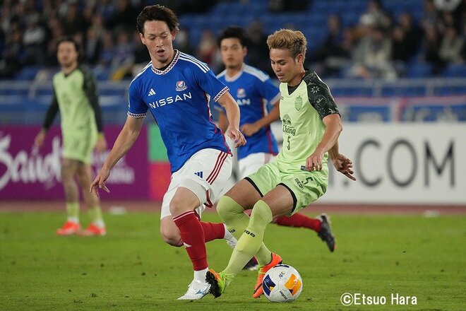 井上健太の豪快ミドルで先制！　横浜F・マリノス、無敗のブリーラム相手に5-0大勝【AFCチャンピオンズリーグエリート4節　横浜F･マリノスvsブリーラム・ユナイテッド】原悦生PHOTOギャラリー｢サッカー遠近｣の画像001