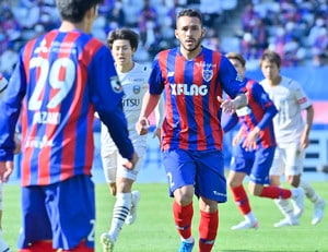 【2026年明治安田J2･J3百年構想リーグ　湘南ベルマーレvsヴァンラーレ八戸「詳細分析」】湘南、長澤徹監督のもとでチーム再生、FC東京でも監督と共闘のブラジル人MFがピッチの中心に【戸塚啓のJ2のミカタ】(1)の画像