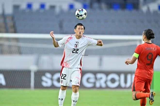 【植田直通＆早川友基アルバム】鹿島アントラーズの2人の中国戦でのプレー写真56枚！ 早川は日本代表デビュー、植田は久々復帰の記念姿「日本代表ー中国代表」の画像043