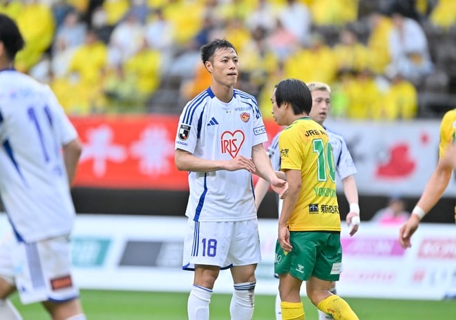 【試合アルバム】戦う姿勢を見せながらのスコアレスドローのベガルタ仙台のプレー写真70枚！「ジェフユナイテッド千葉ーベガルタ仙台」の画像036