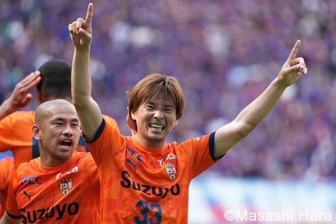 ｢何か起こるかなと思った｣｢イメージはできていた｣元サッカー日本代表エースの2得点に絡む活躍で清水エスパルスが3連勝【FC東京VS清水エスパルス】PHOTOギャラリー激闘10連写の画像