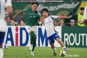 ｢かなり厳しい声掛けをした｣城福浩監督、｢自分の未熟さ｣を語った大島秀夫監督、18位と16位の“伝統の一戦”で大学3年生がJ1デビュー【東京ヴェルディvs横浜F･マリノス】原悦生PHOTOギャラリーの画像