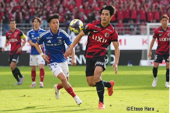 常勝軍団を復活させた2人！抱き合った新旧の指揮官！最後まで戦い続けた優磨！観客席を赤く染めたサポーターたち！茨城県はJ1、J2同時優勝！【鹿島アントラーズvs横浜Ｆ･マリノス】原悦生PHOTOギャラリーの画像004