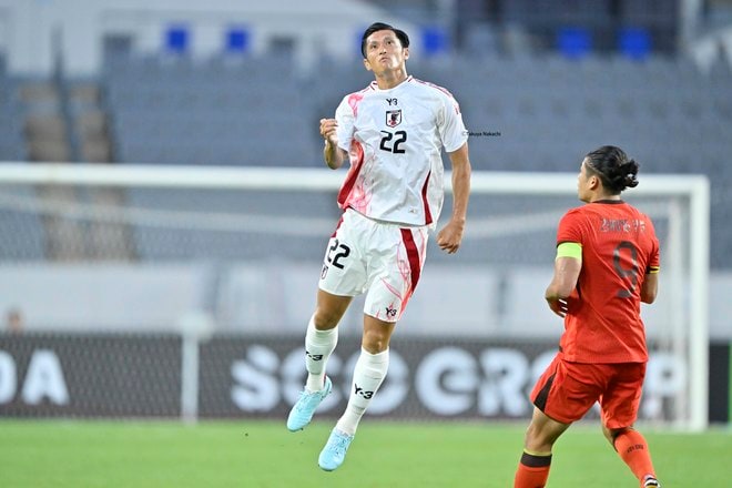【植田直通＆早川友基アルバム】鹿島アントラーズの2人の中国戦でのプレー写真56枚！ 早川は日本代表デビュー、植田は久々復帰の記念姿「日本代表ー中国代表」の画像044
