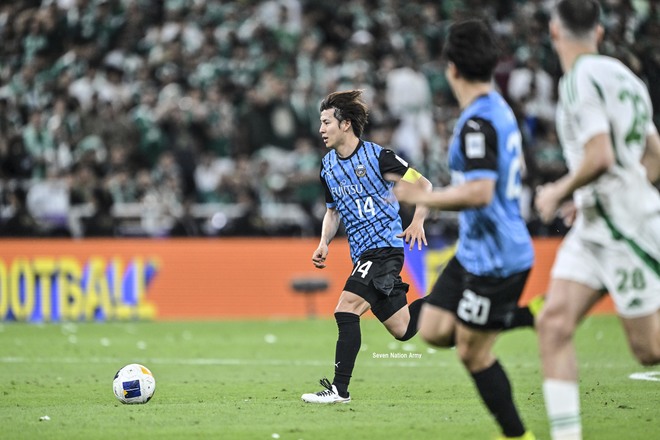 【川崎フロンターレアルバム】ACLE決勝で涙を見せた脇坂泰斗の写真31枚！キャプテンマークを巻いて挑んだアジア王者を懸けた一戦での姿「アル・アハリー川崎フロンターレ」の画像025