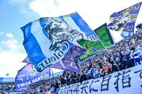 J2山形の新スタジアム｢ほぼ本物｣模型が完成！大ピンチを乗り越えて2028年開業へ｢カッコいい｣｢家に飾りたい｣｢ワクワクするね〜」