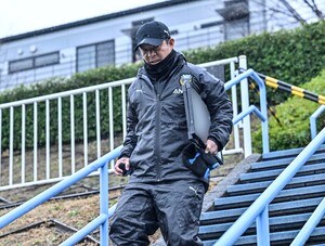 【川崎・鬼木監督が改めて求めるフロンターレらしさとは(1)】「トレンドとは少し、逆行とは言いませんけども」と話す覚悟――「選手個人のプレー・顔が見える」ようにの画像