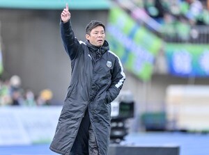 【4試合を終えた鬼木監督が語る「川崎の現在地」(1)】指揮官が口にした“期待感”の正体――「選手と一緒にいいものを見せれる」と話す、進むべき道の画像