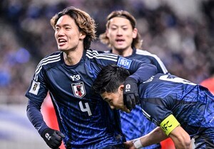 【試合アルバム】「サッカー日本代表―バーレーン代表」森保ジャパン、バーレーン相手に２－０勝利でW杯出場決定試合のプレー写真「中地拓也 撮影写真」の画像