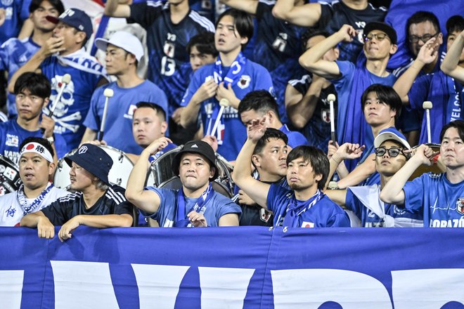 【サポーターアルバム】サッカー日本代表の韓国戦勝利を支えたサポーター写真95枚！ 韓国・龍仁に駆け付けた熱い声援ショット「日本代表ー韓国代表」の画像008
