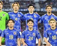 「純也くん宇宙人に興味深々」日本代表MF伊東純也のCMメイキング動画にファン歓喜！「純也さん×宇宙人、シュールで最高な画ですね」「ノエスタ来られてたんすか」などの声の画像