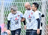 「信じてついて行こうww」J2仙台の森山佳郎監督の「奇跡の一投」にファン興奮！「ゴリさんwwwwww」「もっている監督楽しみ！」などの声の画像