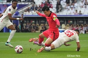 韓国代表、ギリギリの引き分けにソン・フンミンはヒザを落とした【ヨルダン代表vs韓国代表】原悦生PHOTOギャラリー「サッカー遠近」の画像