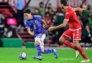 【”森保ジャパン”に帰ってきた南野拓実の存在証明(2)】「みんなの良さを出せるように」と話す南野が、久保建英＆浅野拓磨と“即興”で創り出したピッチ上での滑らかな連携の画像