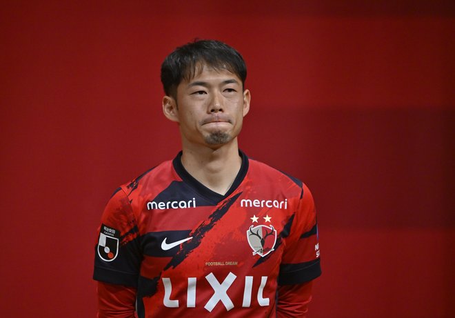 【7冠の名将・鬼木新監督を迎え、常勝軍団復活へ。J1王者奪還へ、鹿島は25年をどう戦う？(1)】基本は2トップも、鈴木優磨、レオ・セアラ、荒木の王様タイプ併用の秘策は？の画像007
