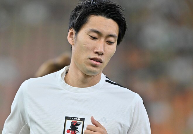 「うっちーノイアーみある」鎌田大地の不振脱出の決勝ミドル弾を大喜びする同僚フランス人FWが話題！「愛されてるな」「マテタと鎌田の関係性が良すぎる」などの声の画像002